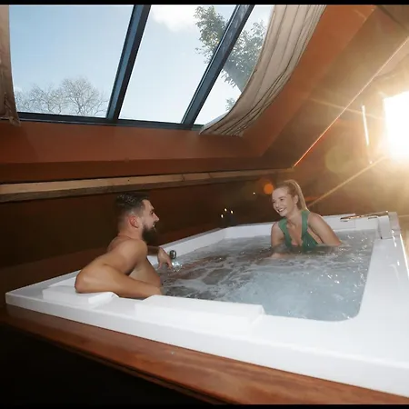 L'odyssee Inattendue Holiday home *